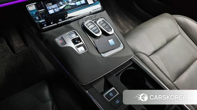 Hyundai The New Grandeur IG Hybrid id 4672000 из Кореи 8