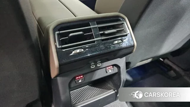 BMW 5 Series (G60) id 3057845 из Кореи 8