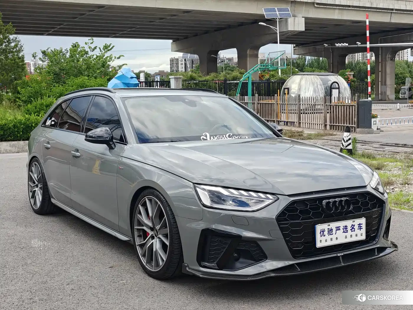 Audi A4L id 4600922 из Китая 8