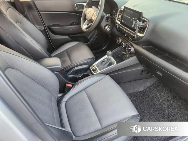 Hyundai Venue id 3819515 из Кореи 8