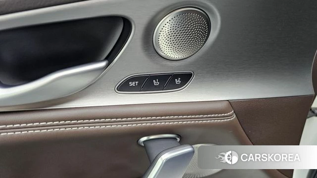 Kia Stinger id 4698981 из Кореи 8