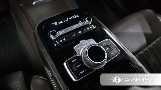 Genesis G90 id 3692564 из Кореи 8