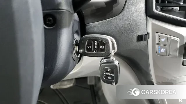 Hyundai The New Grand Starex id 3018555 из Кореи 8