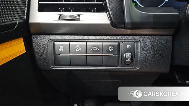 Ssangyong The New Rexton Sports Cannes id 3037077 из Кореи 8