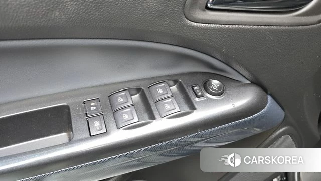Chevrolet (GM Daewoo) Real New Colorado id 4281774 из Кореи 8