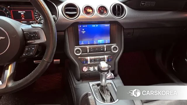 Ford Mustang id 3038642 из Кореи 8