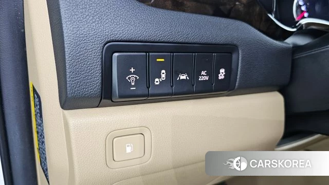 Kia The New Carnival id 4755117 из Кореи 8