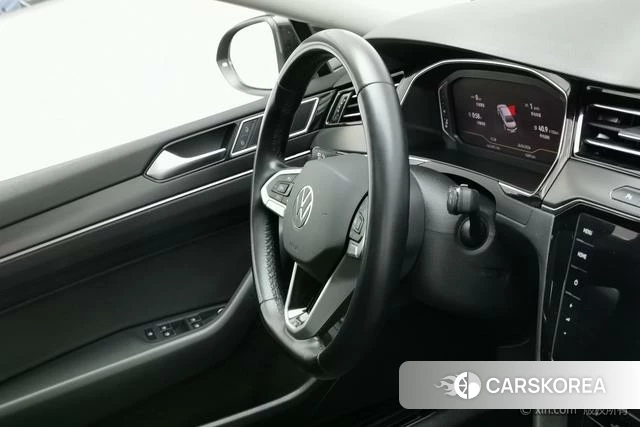 Volkswagen Magotan id 4307117 из Китая 8