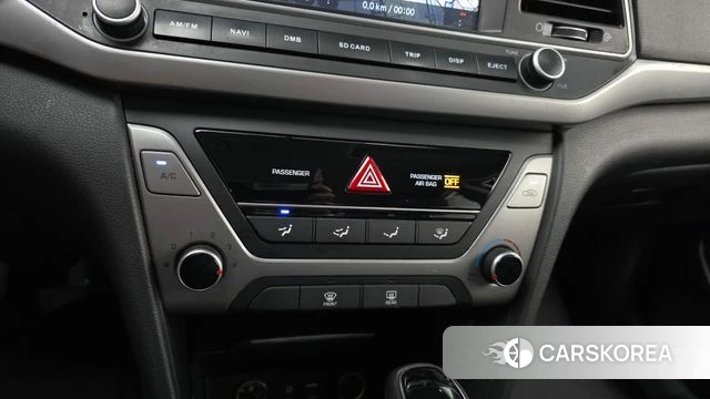 Hyundai Avante AD id 4615402 из Кореи 8