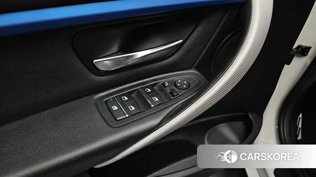 BMW 3 Series (F30) id 3917360 из Кореи 8