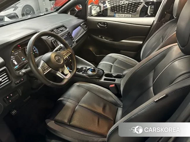 Nissan Leaf (ZE1) id 3444564 из Кореи 8