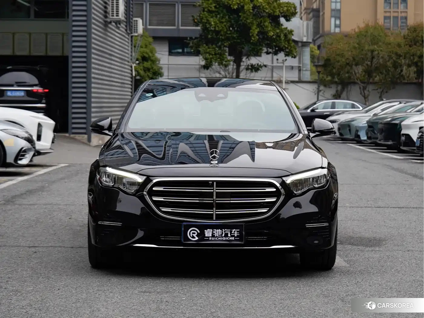 Mercedes-Benz E-Class id 4664610 из Китая 8