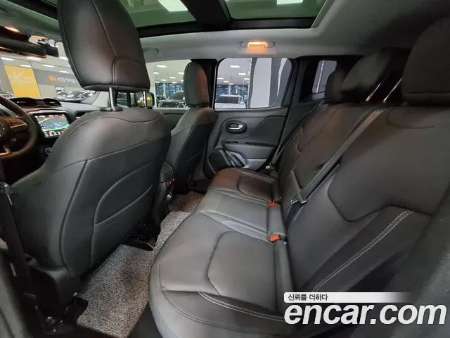 Jeep Renegade id 2949437 из Кореи 8