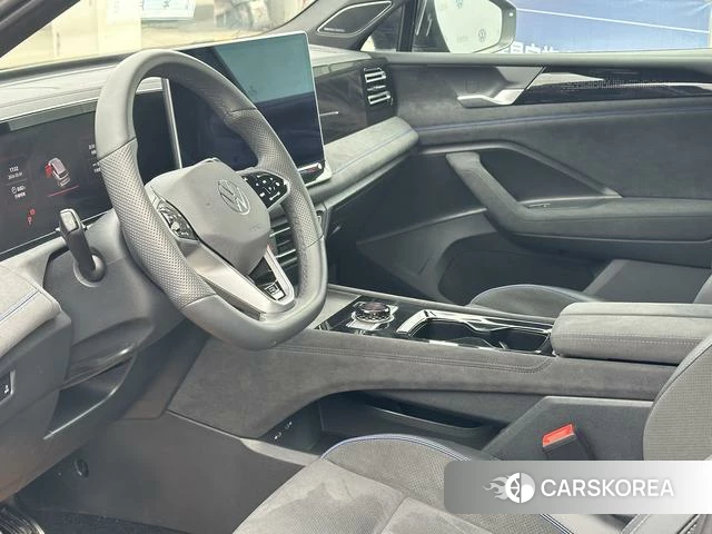 Volkswagen Tiguan L id 4274042 из Китая 8