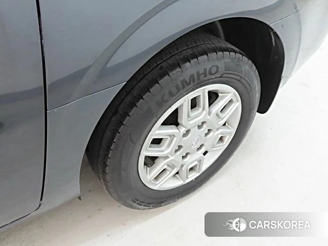 Hyundai Staria id 4361555 из Кореи 8