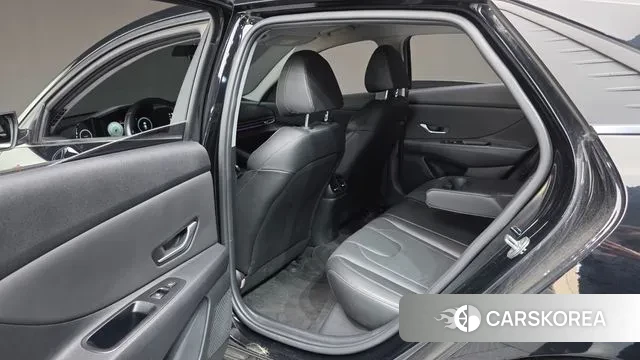 Hyundai Avante (CN7) id 3473566 из Кореи 8