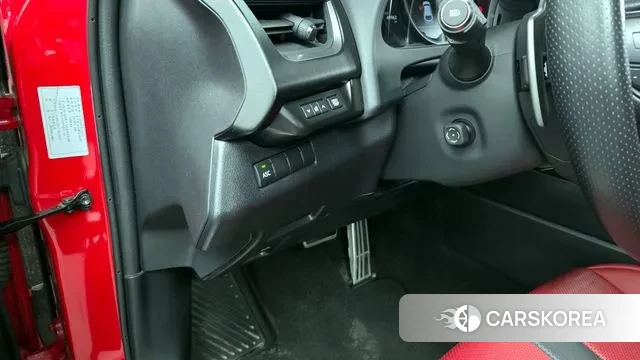 Lexus UX250h id 2990327 из Кореи 8