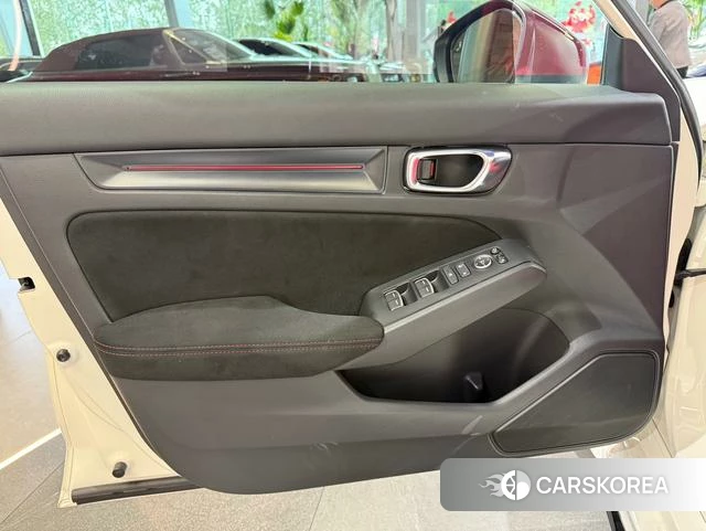 Honda Civic (imported) id 4320757 из Китая 8