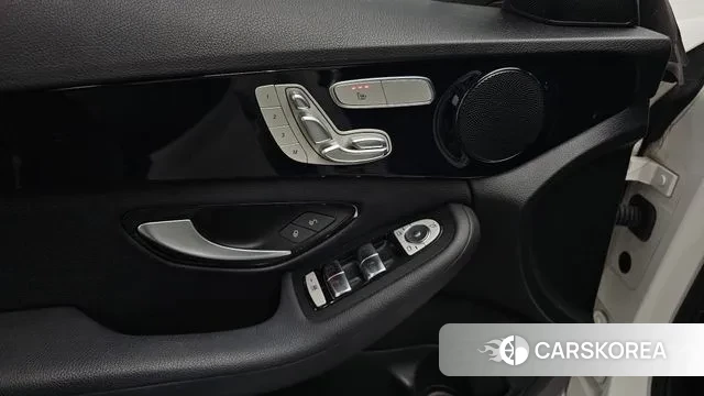 Mercedes-Benz C-Class W205 id 3504944 из Кореи 8