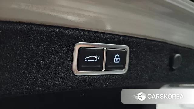 Hyundai Grandeur (GN7) id 2979340 из Кореи 8