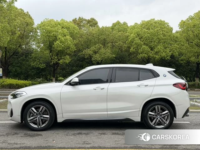 BMW X2 id 4254494 из Китая 8