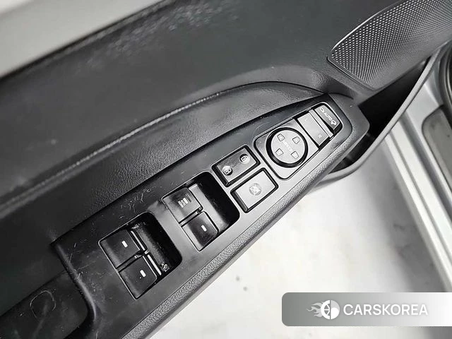 Hyundai The New Avante AD id 3867217 из Кореи 8