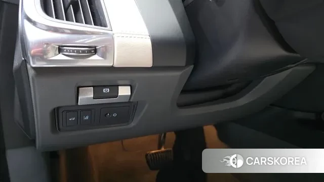 Jaguar E-PACE id 3760744 из Кореи 8