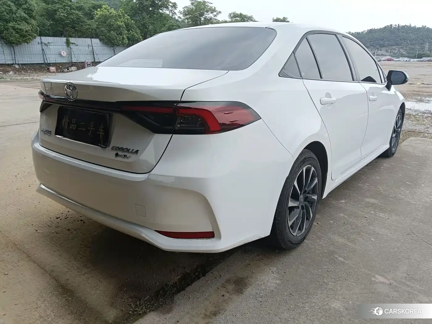 Toyota Corolla id 4644526 из Китая 8