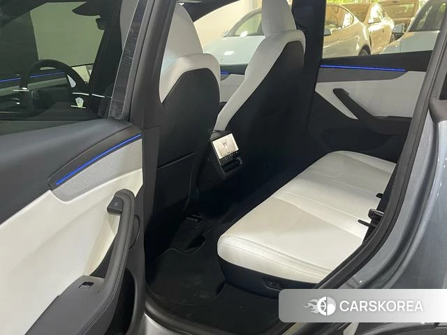 Tesla Model Y id 3945026 из Китая 8