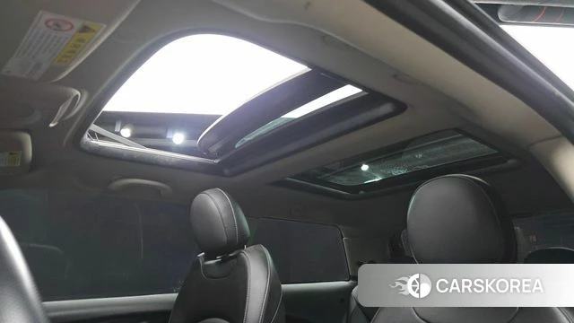 Mini Cooper id 3900001 из Кореи 8