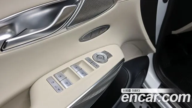 Genesis GV70 id 2862448 из Кореи 8