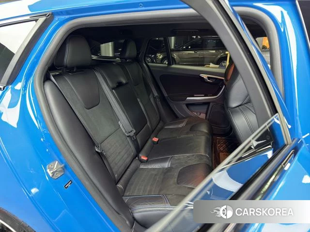 Volvo V60 id 4239962 из Китая 8