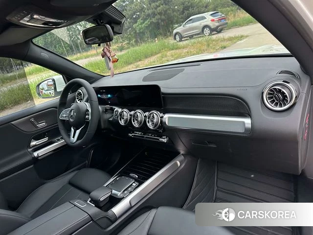 Mercedes-Benz GLB id 4301487 из Китая 8