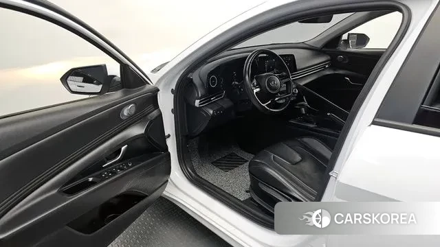 Hyundai Avante (CN7) id 3692048 из Кореи 8