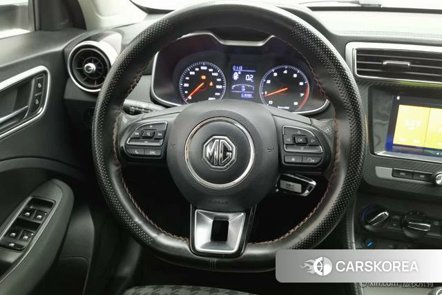 MG MG ZS id 4211464 из Китая 8