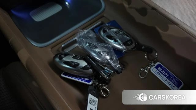 Hyundai Grandeur (GN7) id 3891852 из Кореи 8