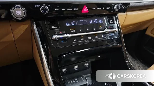 Kia Carnival 4th generation id 3058765 из Кореи 8