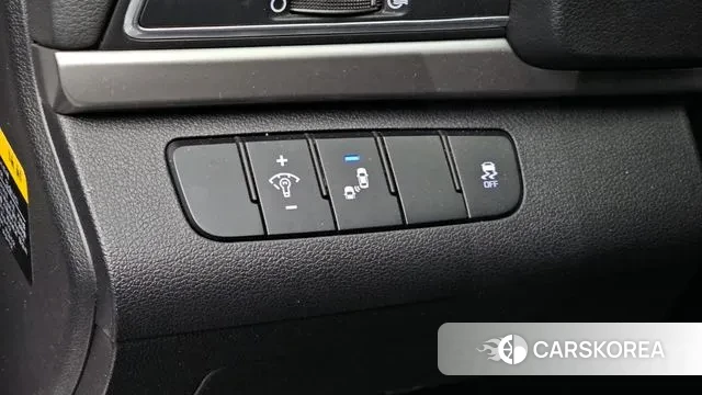 Hyundai Avante AD id 3656757 из Кореи 8