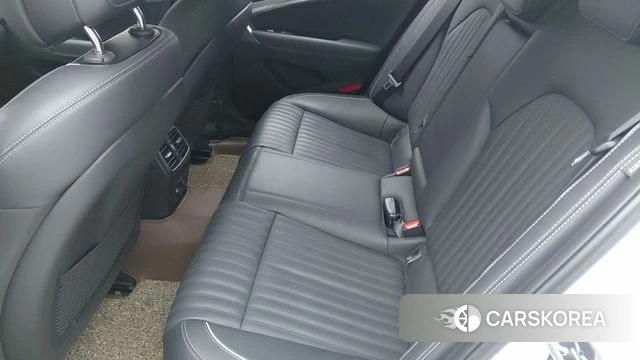 Genesis G70 id 4304666 из Кореи 8