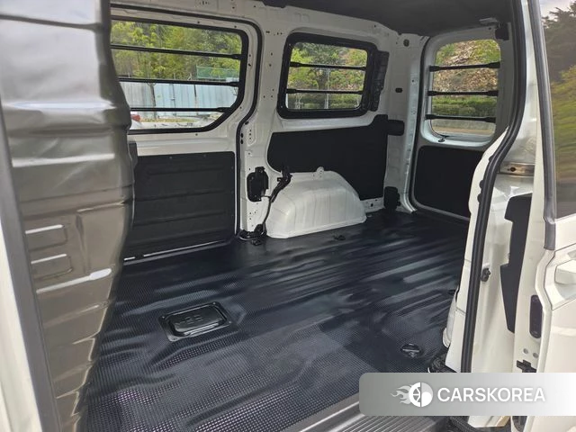 Hyundai Staria id 4577922 из Кореи 8