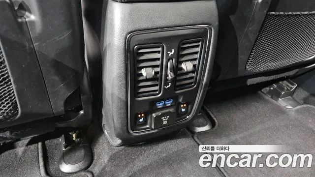 Jeep Grand Cherokee id 2699116 из Кореи 8