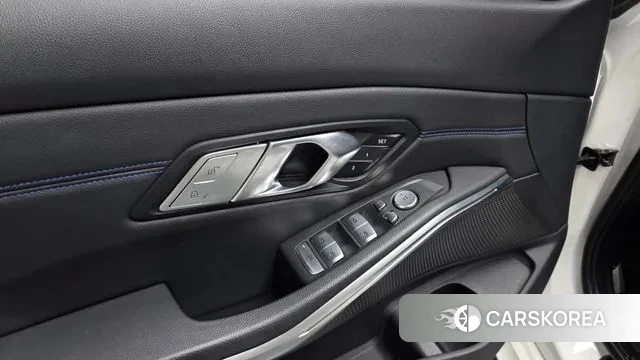 BMW 3 Series (G20) id 3003653 из Кореи 8