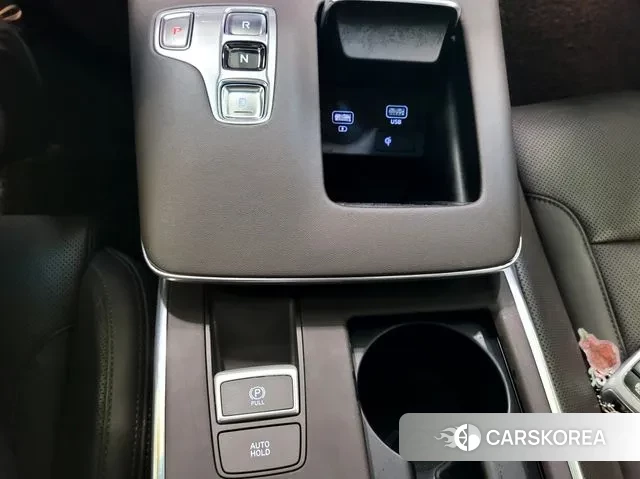 Hyundai The New Grandeur IG id 3318461 из Кореи 8