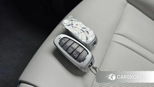 Hyundai Staria id 4178660 из Кореи 8