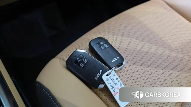Kia Carnival 4th generation id 4608901 из Кореи 8