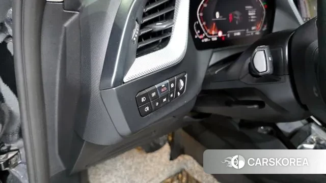 BMW 1 Series (F40) id 3342797 из Кореи 8