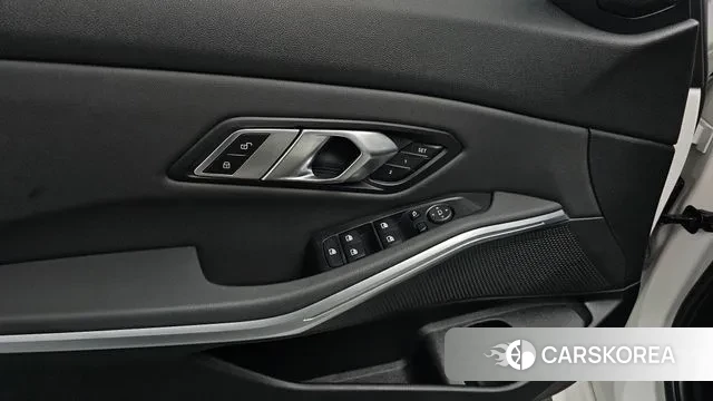 BMW 3 Series (G20) id 3444543 из Кореи 8