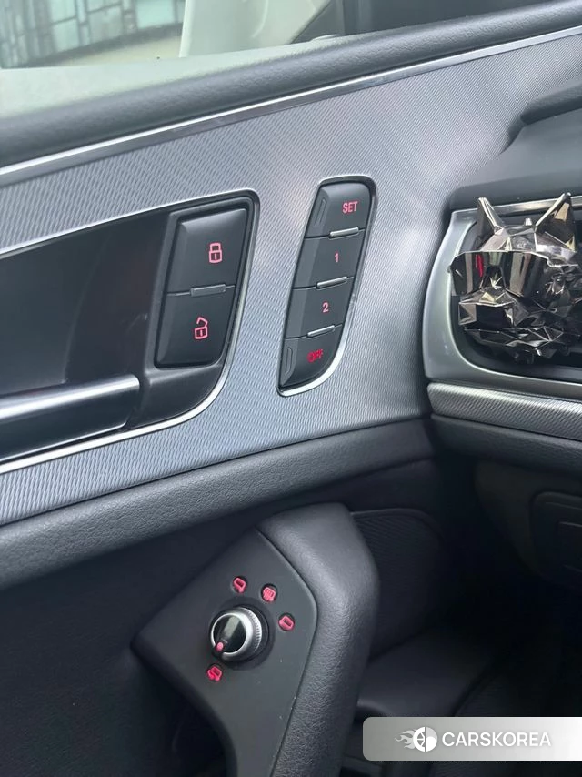 Audi New A6 id 4600117 из Кореи 8