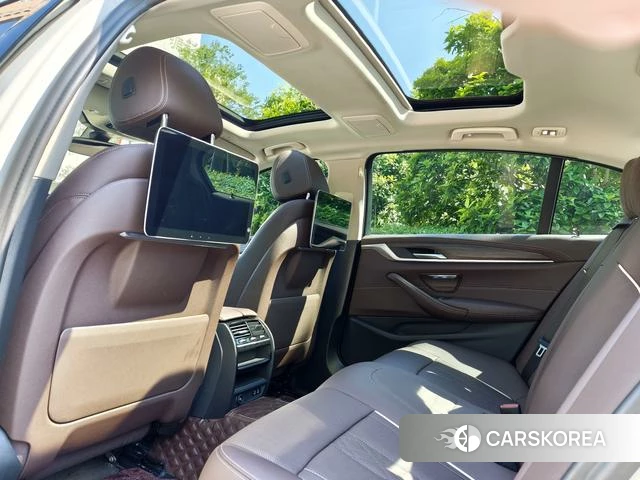 BMW 5 series PHEV id 4277992 из Китая 8