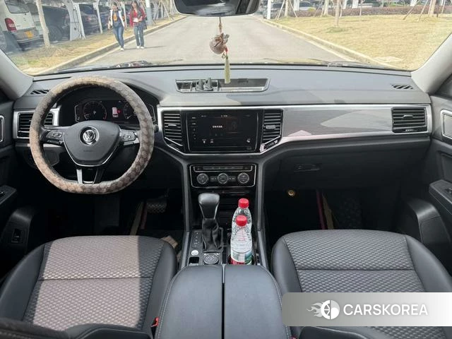 Volkswagen Tourang id 4219790 из Китая 8